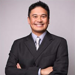 Gelenn Ong-Veloso headshot